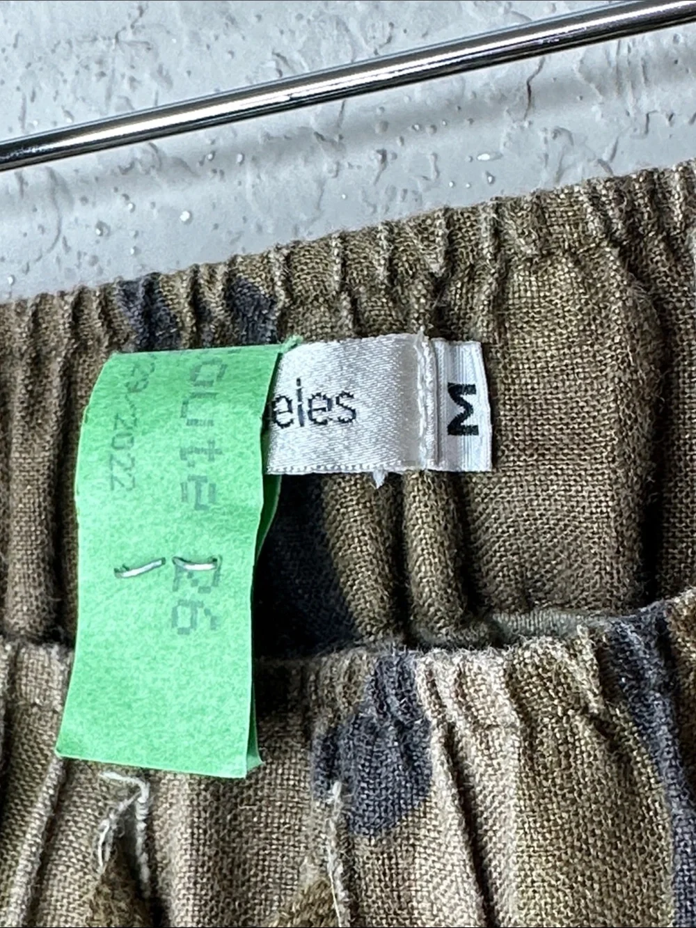Johnny Was Women's Vella Jogger Pants Camo Print Floral Embroidered Linen Sz M